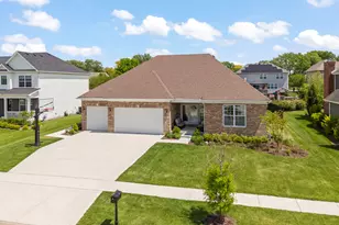 20963 Benjamin Dr, Shorewood, IL 60404 - Photo 2