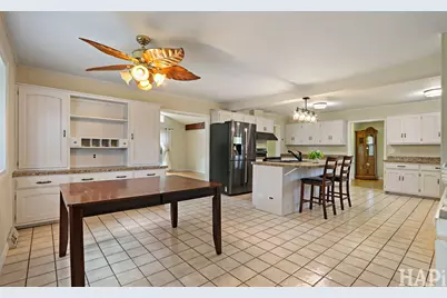 106 Sherwood Drive, Cary, IL 60013 - Photo 6