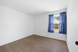 404 Milford Ct, Schaumburg, IL 60193 - Photo 12