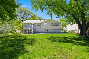 404 Milford Ct, Schaumburg, IL 60193 - Photo 24