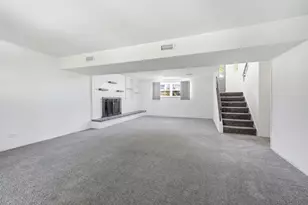 404 Milford Ct, Schaumburg, IL 60193 - Photo 18