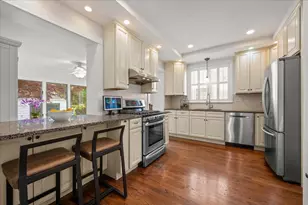 1943 Greenwood Ave, Wilmette, IL 60091 - Photo 8