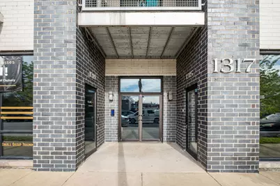 1317 N Larrabee Street #402, Chicago, IL 60610 - Photo 2