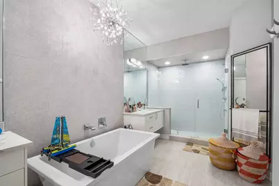 1317 N Larrabee Street #402, Chicago, IL 60610 - Photo 22
