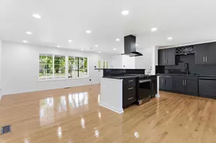 333 Illinois St, Park Forest, IL 60466 - Photo 8