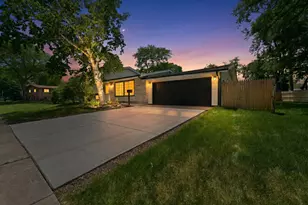 333 Illinois St, Park Forest, IL 60466 - Photo 2