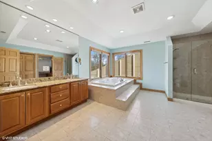 17W234 Massel Ct, Bensenville, IL 60106 - Photo 16