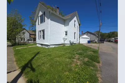 1306 17th Street, Moline, IL 61265 - Photo 2