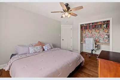 8143 Stonegate Drive, Tinley Park, IL 60487 - Photo 16