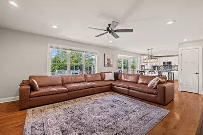 8143 Stonegate Drive, Tinley Park, IL 60487 - Photo 8
