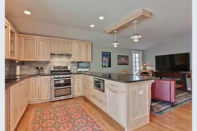 916 Driscoll Court, Highland Park, IL 60035 - Photo 10