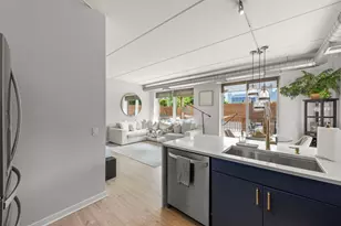 873 N Larrabee St, Chicago, IL 60610 - Photo 10