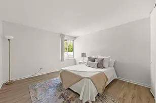 5821 Oakwood Dr, Lisle, IL 60532 - Photo 12