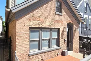 1734 W Beach Ave, Chicago, IL 60612 - Photo 2