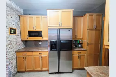 1734 W Beach Avenue, Chicago, IL 60612 - Photo 16