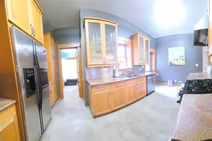 1734 W Beach Ave, Chicago, IL 60612 - Photo 14