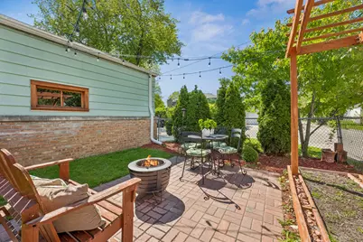 7900 Karlov Avenue, Skokie, IL 60076 - Photo 16