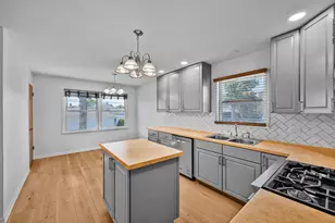 565 Oglesby Ave, Calumet City, IL 60409 - Photo 12