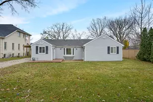 9059 Oneill Dr, Burr Ridge, IL 60527 - Photo 1