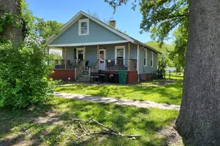2204 E Stuart St, Springfield, IL 62703 - Photo 1