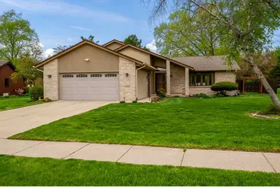 10966 China Berry Lane, Machesney Park, IL 61115 - Photo 2