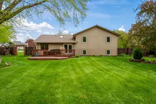 10966 China Berry Ln, Machesney Park, IL 61115 - Photo 34