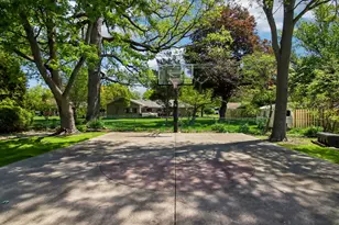 6N013 Acacia Ln, Medinah, IL 60157 - Photo 32