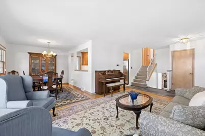 827 N Douglas Avenue, Arlington Heights, IL 60004 - Photo 8