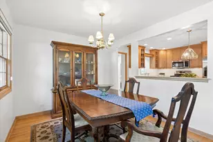 827 N Douglas Ave, Arlington Heights, IL 60004 - Photo 6