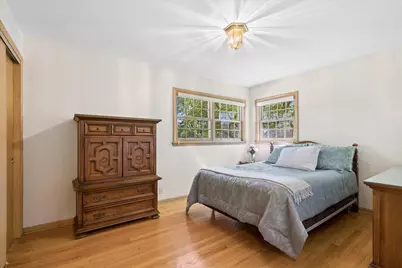 827 N Douglas Avenue, Arlington Heights, IL 60004 - Photo 10