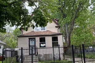 11723 S Stewart Ave, Chicago, IL 60628 - Photo 2