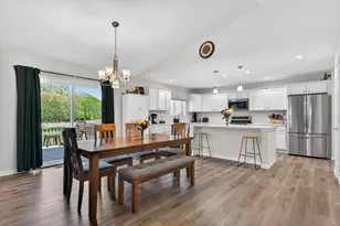 407 Sambor Trail, Belvidere, IL 61008 - Photo 8