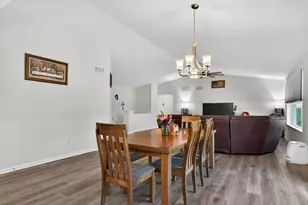 407 Sambor Trail, Belvidere, IL 61008 - Photo 10