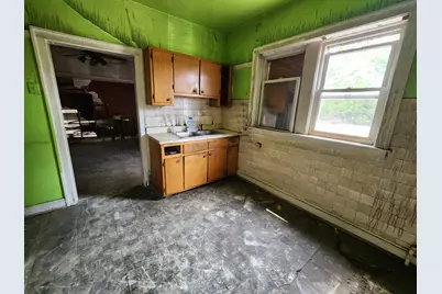 7952 S Langley Avenue, Chicago, IL 60619 - Photo 8