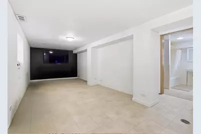 5320 N Lovejoy Avenue, Chicago, IL 60630 - Photo 24