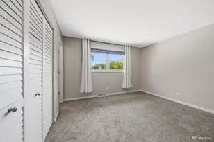 16327 Olcott Ave, Tinley Park, IL 60477 - Photo 12