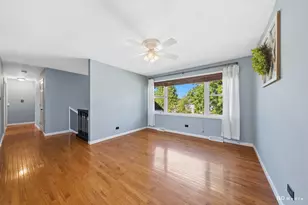 16327 Olcott Ave, Tinley Park, IL 60477 - Photo 6