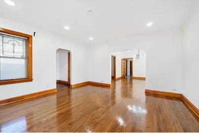 4607 S Karlov Avenue, Chicago, IL 60632 - Photo 12