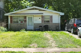 2234 E Monroe St, Springfield, IL 62703 - Photo 1