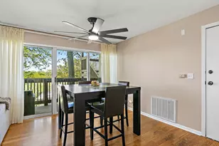 5803 Oakwood Dr, Lisle, IL 60532 - Photo 10
