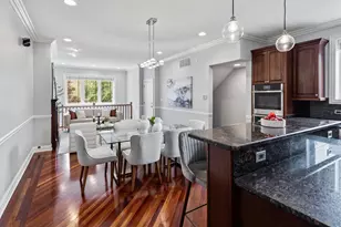 932 W Barry Ave, Chicago, IL 60657 - Photo 4