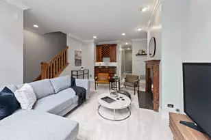 932 W Barry Ave, Chicago, IL 60657 - Photo 28