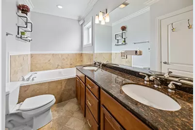932 W Barry Avenue #1, Chicago, IL 60657 - Photo 20