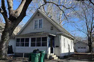 220 S David St, Springfield, IL 62703 - Photo 1