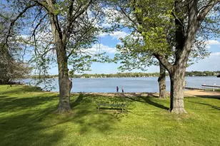 8712 Coral Rd, Wonder Lake, IL 60097 - Photo 20
