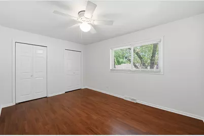 10S324 E Hampshire Lane, Willowbrook, IL 60527 - Photo 24
