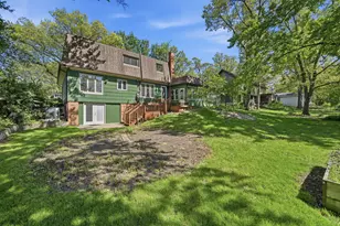 10S324 E Hampshire Ln, Willowbrook, IL 60527 - Photo 38