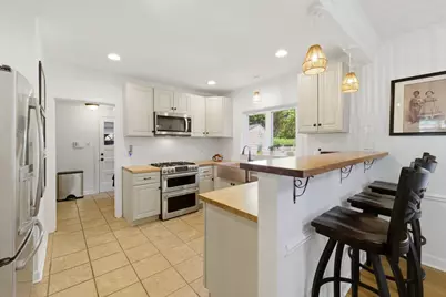 1423 Kirk Street, Evanston, IL 60202 - Photo 6