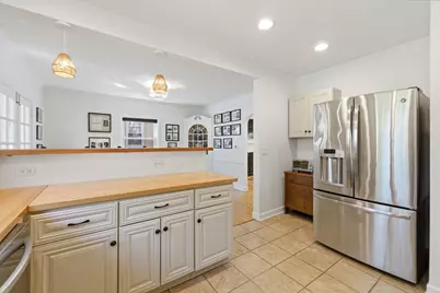 1423 Kirk Street, Evanston, IL 60202 - Photo 8
