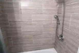 2129 N Southport Ave, Chicago, IL 60614 - Photo 10